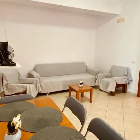 Urban Nest Appartement *